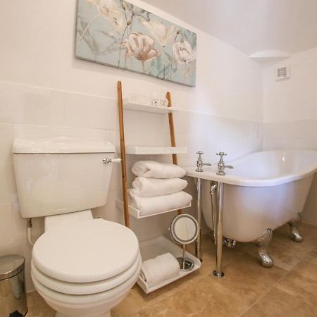 Вилла Westfield Country Barns Braunston  Экстерьер фото